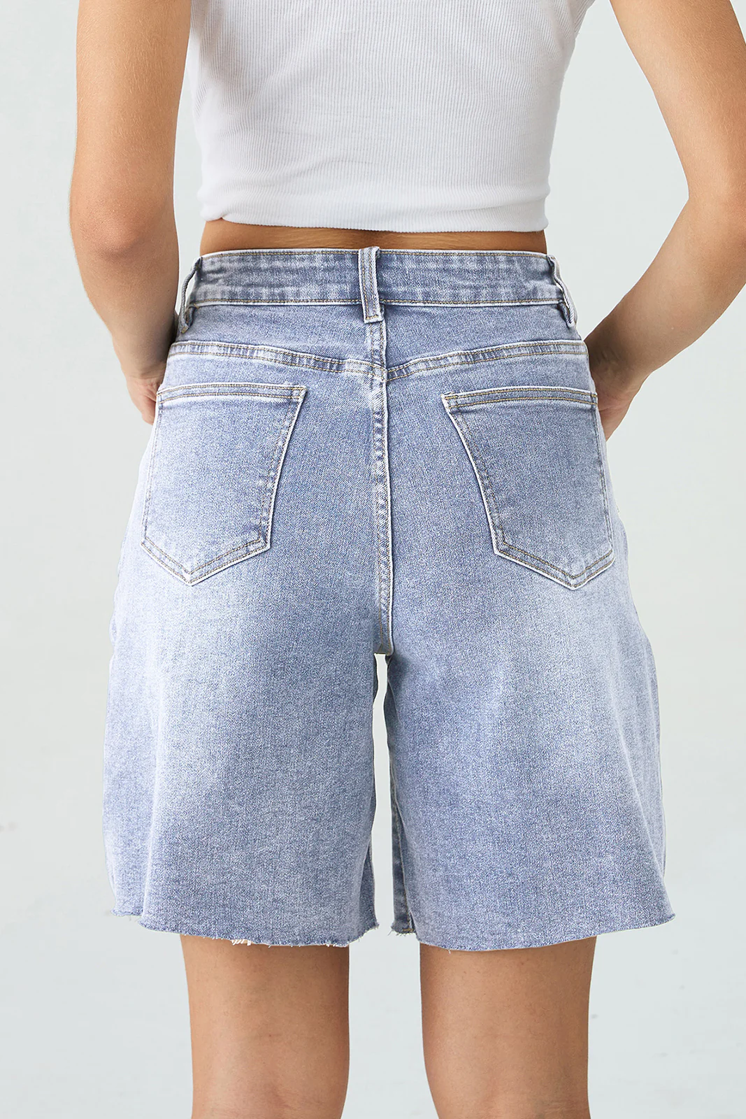 KATCH ME Mid-Rise Tassel Hem Denim Bermuda Shorts - Image 3