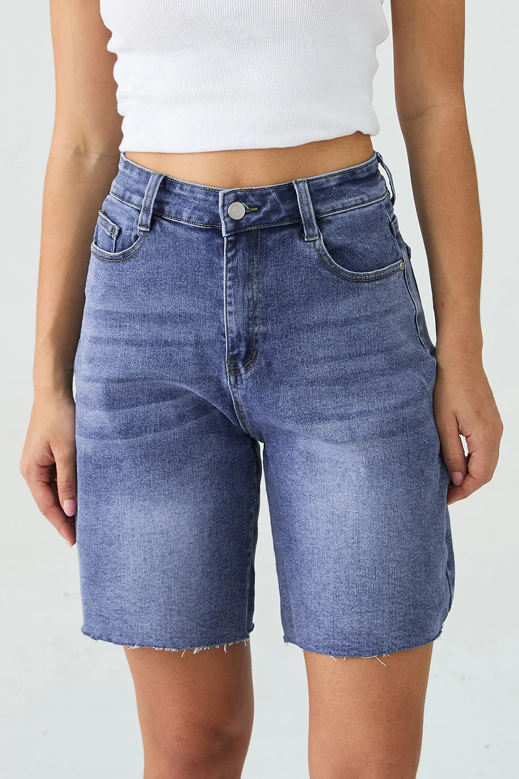 KATCH ME Mid-Rise Tassel Hem Denim Bermuda Shorts - Image 4