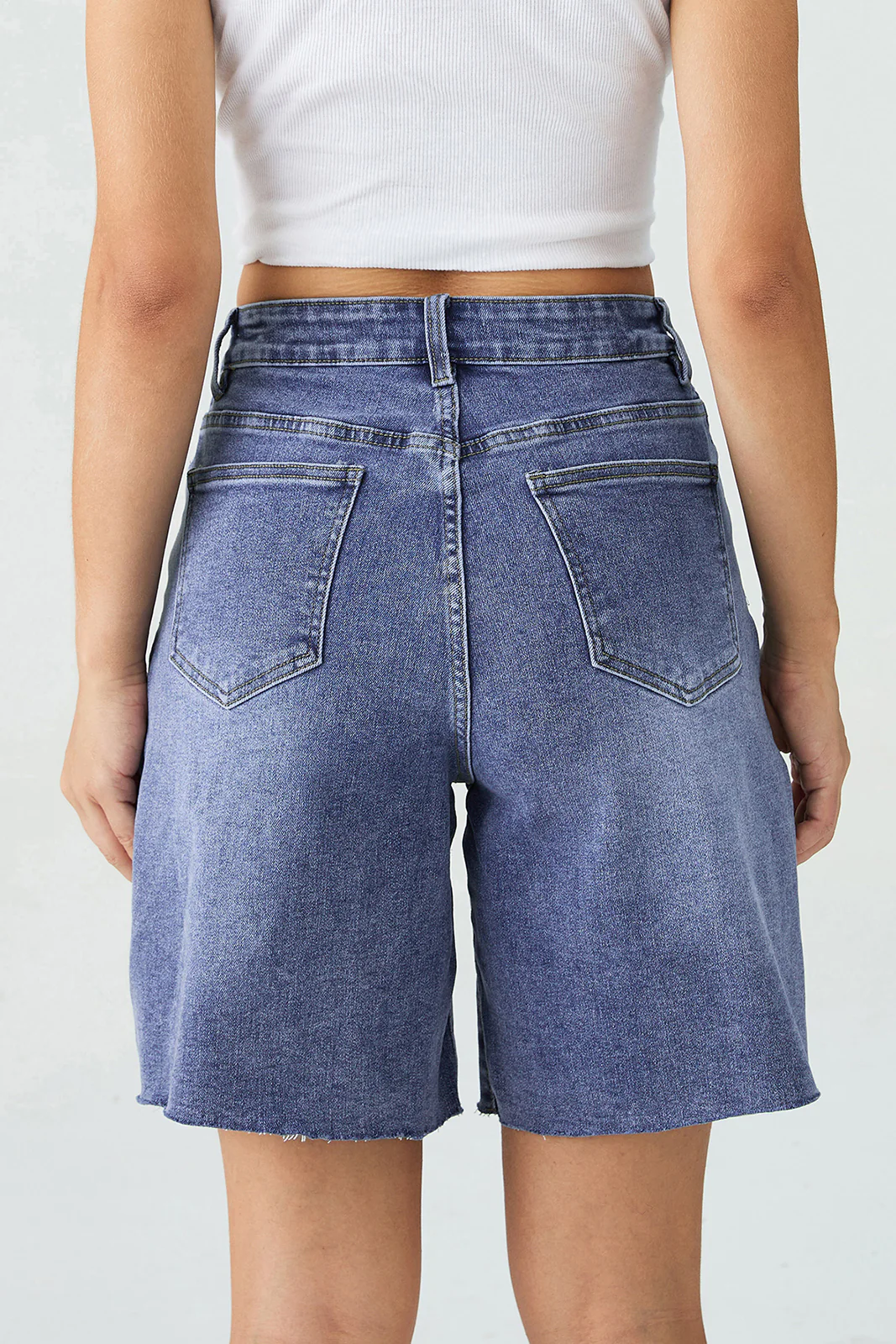 KATCH ME Mid-Rise Tassel Hem Denim Bermuda Shorts - Image 5