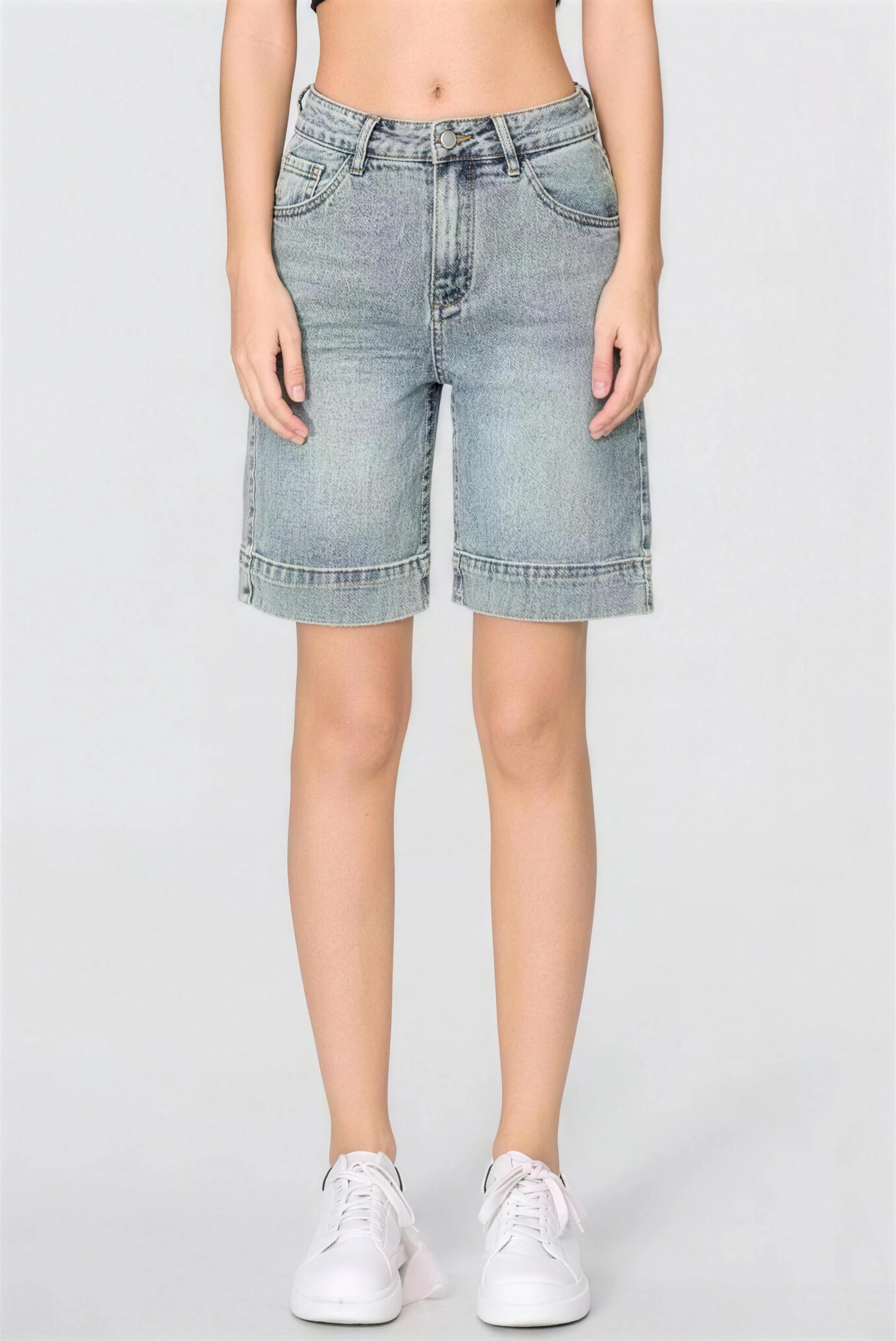 KATCH ME Punk Mid-Rise Loose Straight Ripped Denim Shorts